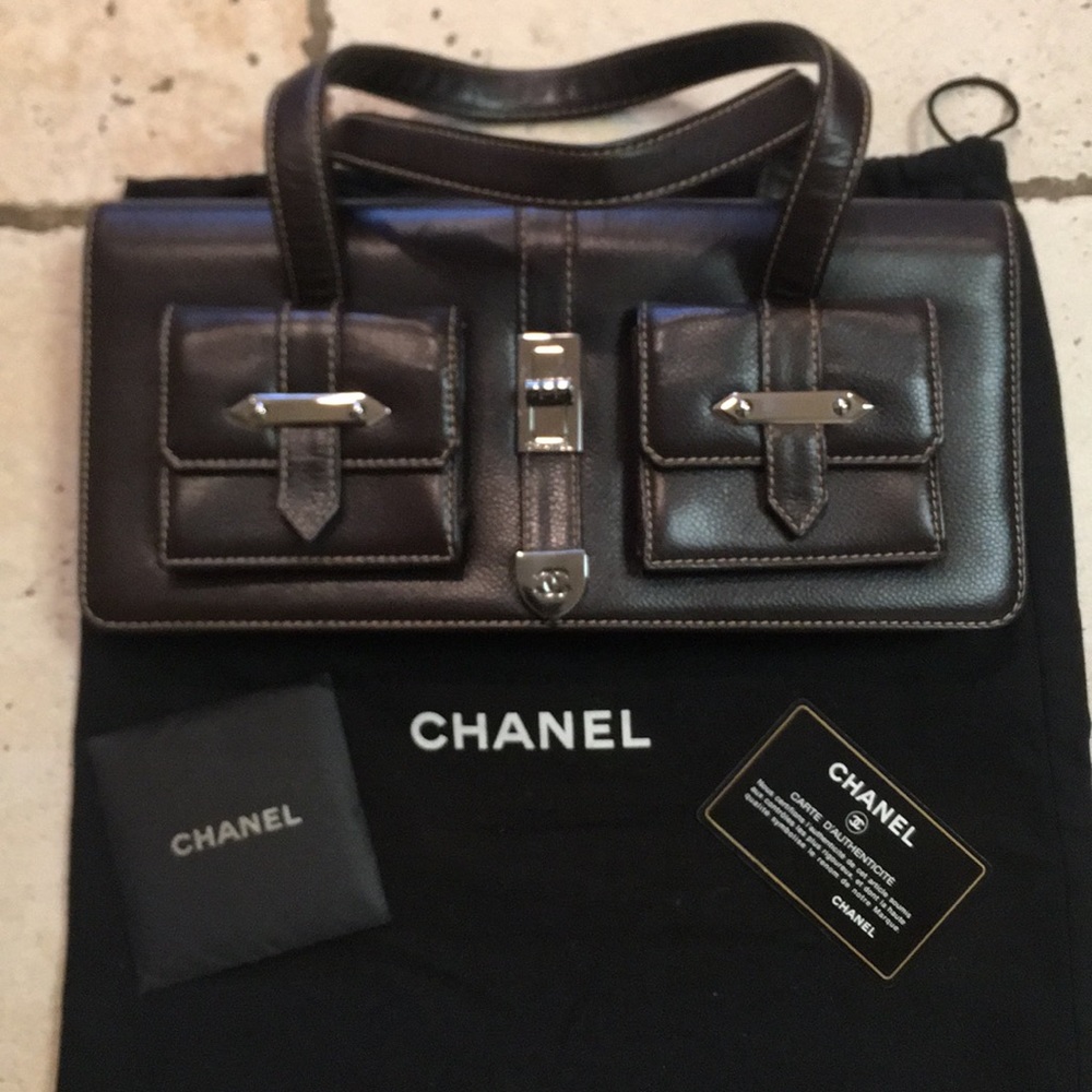CHANEL Classic handbag